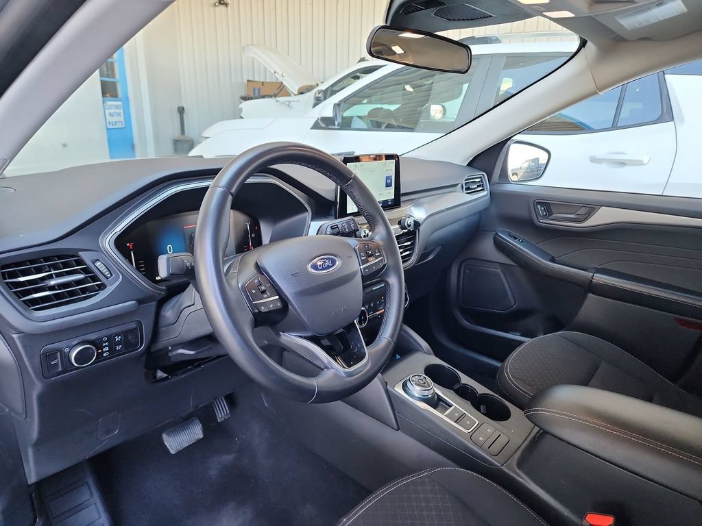 Used 2024 Ford Escape Active FWD image 14