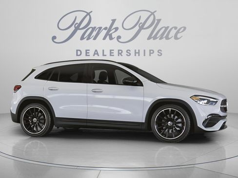 Used 2023 Mercedes-Benz GLA 250 4MATIC image 29