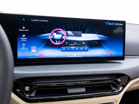 New 2026 BMW 330i xDrive Sedan w/ Premium Package image 27