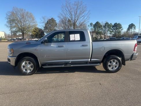 Used 2022 RAM 2500 Big Horn image 2