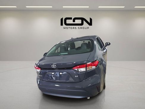 Used 2024 Toyota Corolla LE image 2