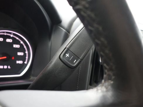 Used 2022 Chevrolet Silverado 2500 LT w/ Convenience Package image 22