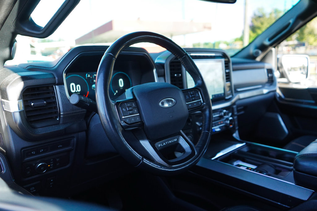 Used 2022 Ford F150 4x4 SuperCrew Hybrid image 6