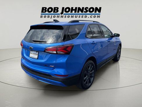 Used 2024 Chevrolet Equinox RS AWD/4WD image 3