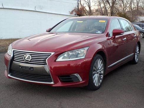 Used 2013 Lexus LS 460 L image 3