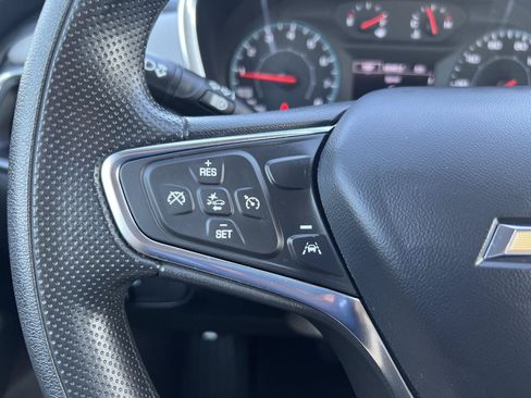 Used 2024 Chevrolet Equinox LS w/ Driver Confidence II Package AWD/4WD image 21