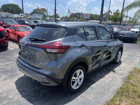 Used 2025 Nissan Kicks Play S FWD image 5