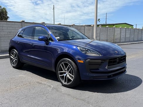 New 2026 Porsche Macan image 7