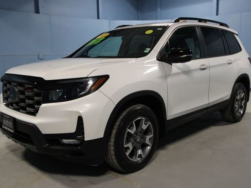 Used 2022 Honda Passport TrailSport image 24