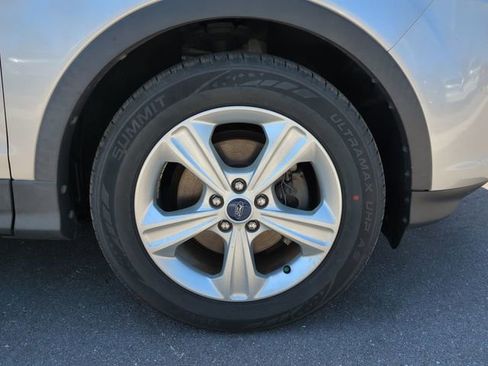 Used 2014 Ford Escape SE w/ Equipment Group 201A image 10