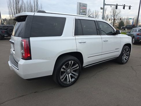 Used 2020 GMC Yukon Denali image 5