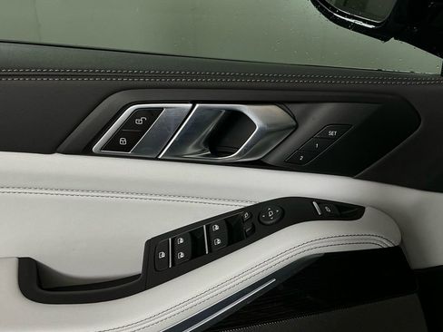 New 2026 BMW X5 xDrive40i w/ M Sport Package image 18