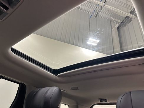 New 2026 Kia Carnival SX Prestige image 31