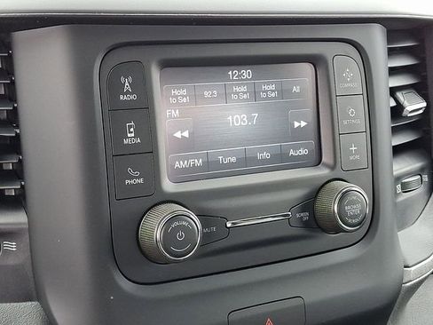 Used 2024 RAM 2500 Tradesman w/ Chrome Appearance Group image 11