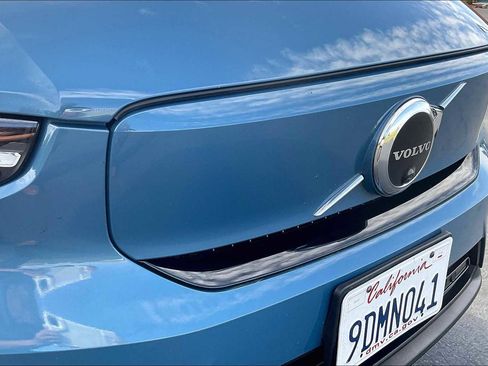 Used 2023 Volvo C40 P8 Recharge Ultimate image 33