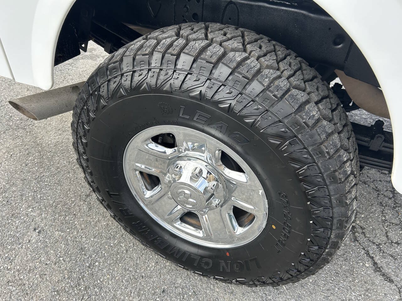 Used 2018 RAM 3500 Tradesman w/ Chrome Appearance Group AWD/4WD image 12