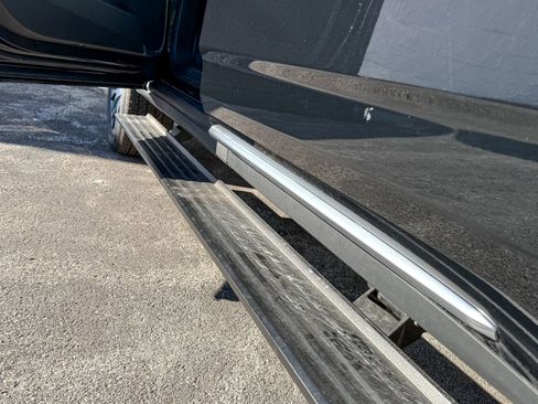 New 2025 Cadillac Escalade ESV Premium Luxury Platinum w/ LPO, Floor Liner Package image 12