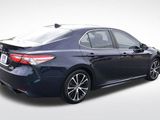 Used 2018 Toyota Camry SE image 4