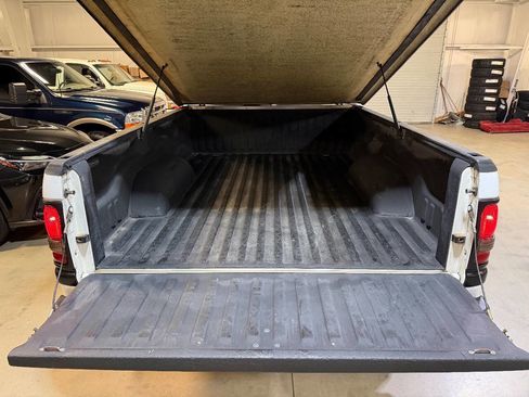 Used 1998 Dodge Ram 2500 Truck 4x4 Quad Cab image 18