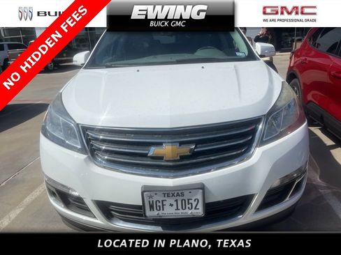 Used 2017 Chevrolet Traverse LT image 7