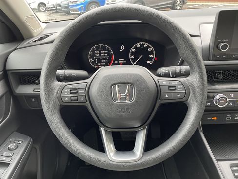 Certified 2025 Honda CR-V EX image 34