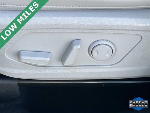 Used 2022 Kia Sorento EX w/ Panoramic Sunroof Package image 25