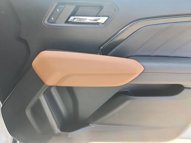 Used 2024 GMC Canyon AT4 w/ AT4 Premium Package AWD/4WD image 36