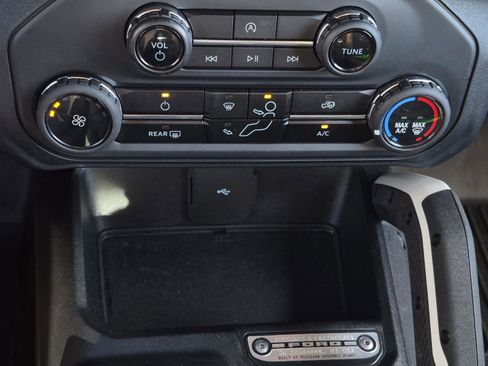 Used 2023 Ford Bronco 2-Door w/ Sasquatch Package image 21