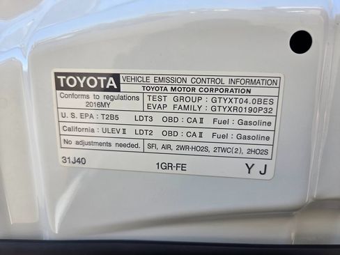 Used 2016 Toyota 4Runner SR5 Premium AWD/4WD image 68