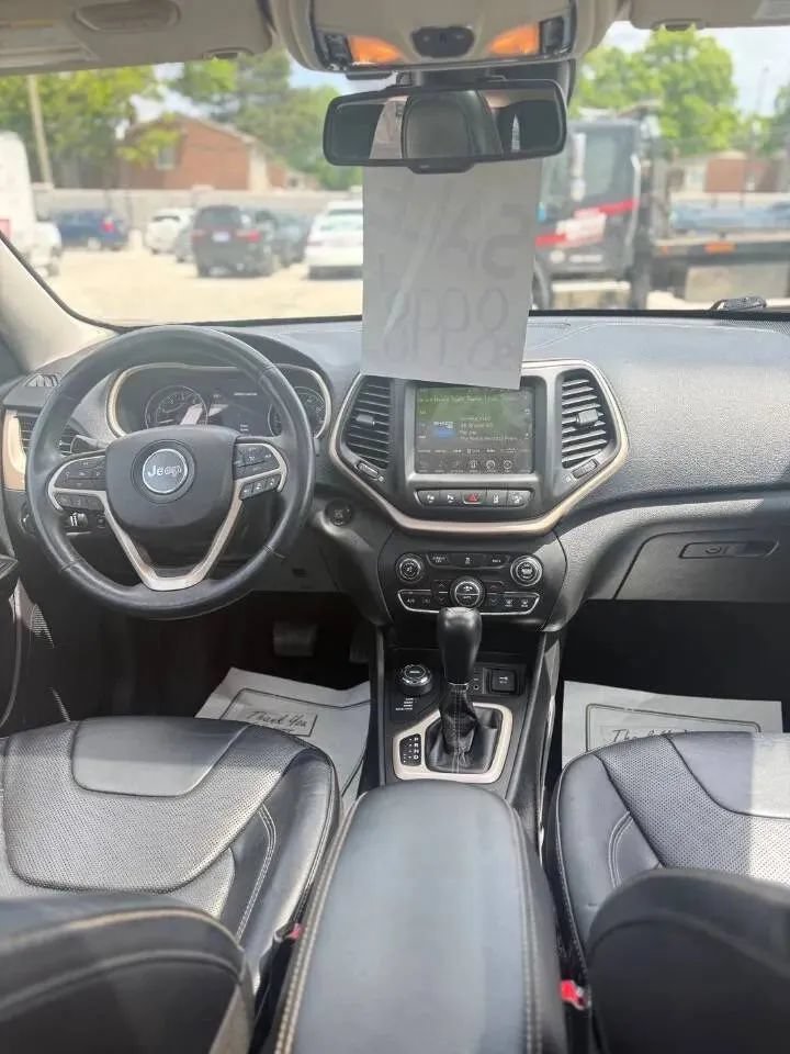 Used 2014 Jeep Cherokee Limited w/ Technology Group AWD/4WD image 15