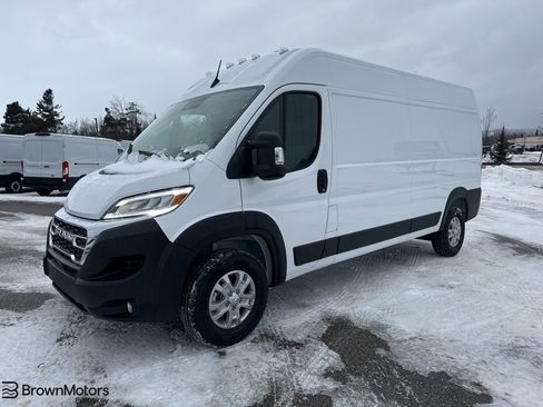 New 2026 RAM ProMaster 2500 w/ Quick Order Package 22G SLT image 1