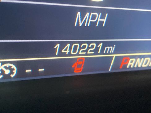 Used 2016 Chevrolet Tahoe LT RWD image 13
