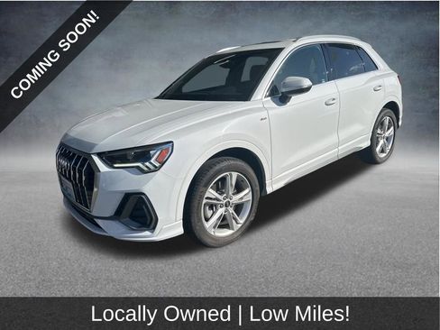 Used 2024 Audi Q3 2.0T Premium Plus w/ Premium Plus Package image 2