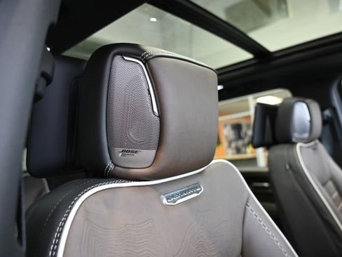 New 2026 GMC Yukon XL Denali Ultimate AWD/4WD image 31
