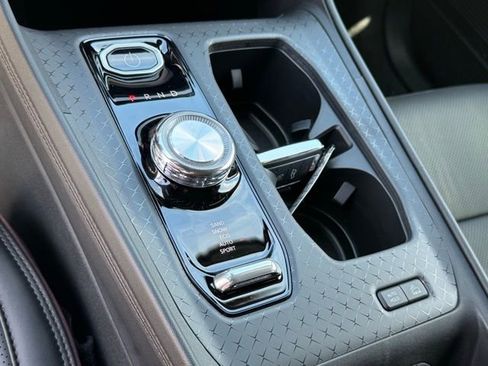 New 2025 Jeep Wagoneer S Launch Edition image 21