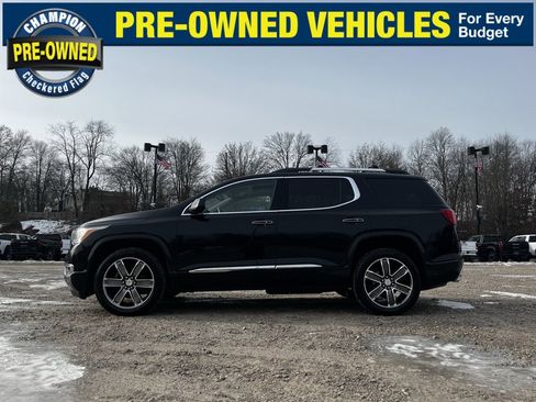 Used 2017 GMC Acadia Denali w/ Technology Package image 17