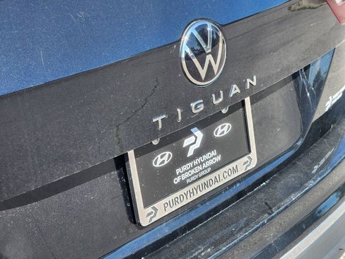 Used 2024 Volkswagen Tiguan SE AWD/4WD image 7