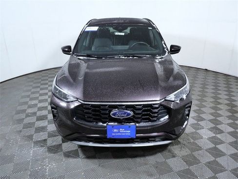 Certified 2023 Ford Escape ST-Line Select w/ Tech Pack #2 image 3