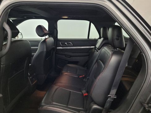 Used 2017 Ford Explorer Sport AWD/4WD image 18