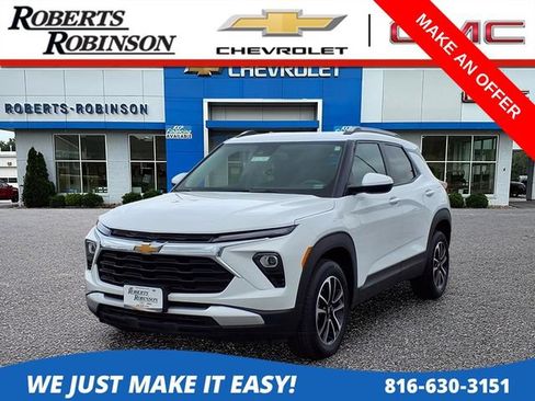 Used 2025 Chevrolet TrailBlazer LT AWD/4WD image 1