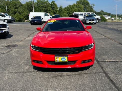 Used 2022 Dodge Charger SXT RWD image 8