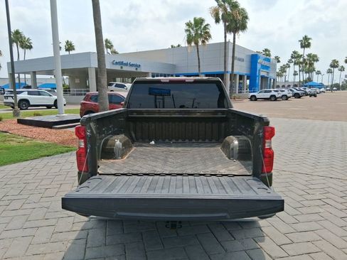 Used 2023 Chevrolet Silverado 1500 LT RWD image 7