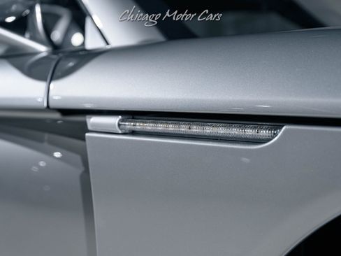 Used 2005 Porsche Carrera GT RWD image 46