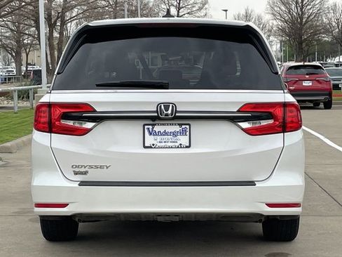 Certified 2024 Honda Odyssey EX-L image 5