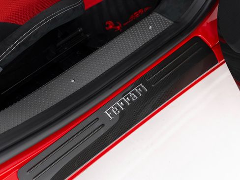 Used 2015 Ferrari 458 Speciale A image 57