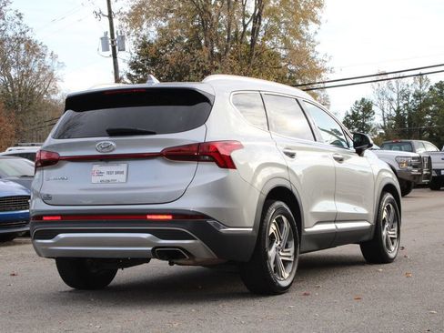 Used 2021 Hyundai Santa Fe SEL w/ Convenience + Premium Package image 8