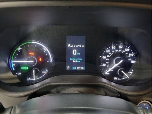 Certified 2021 Toyota Sienna XLE image 18