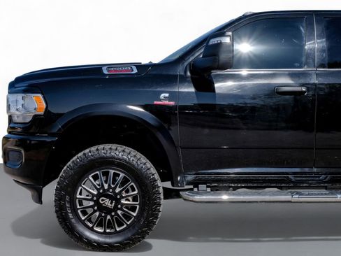 Used 2024 RAM 3500 Tradesman w/ Towing Technology Group image 11