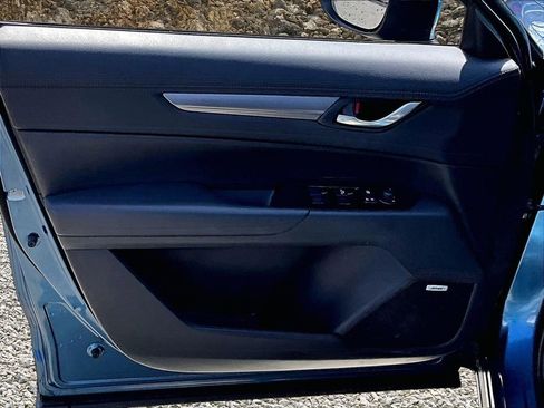 Used 2017 MAZDA CX-5 Touring w/ Preferred Equipment Package image 21