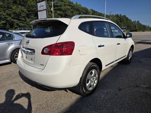 Used 2014 Nissan Rogue S w/ Convenience Package AWD/4WD image 8